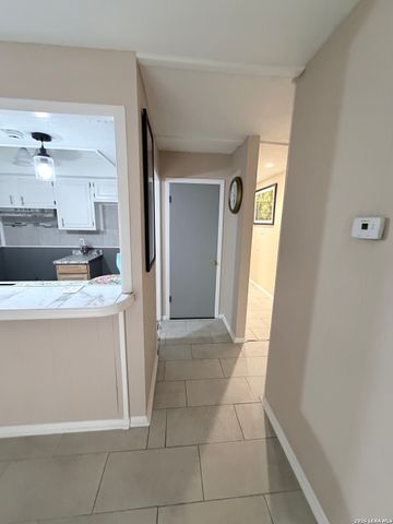 7210 Northbluff CT, San Antonio, TX 78227