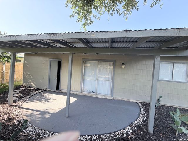 7210 Northbluff CT, San Antonio, TX 78227