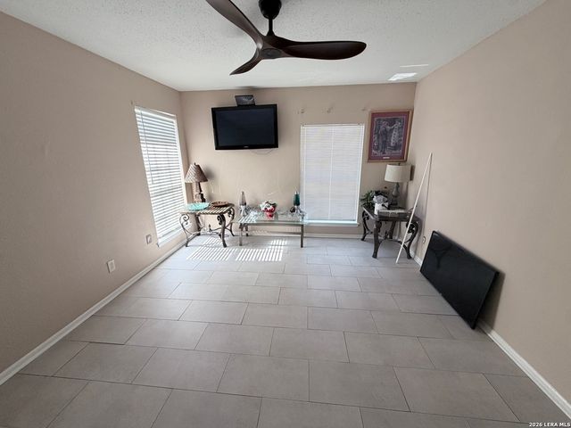 7210 Northbluff CT, San Antonio, TX 78227