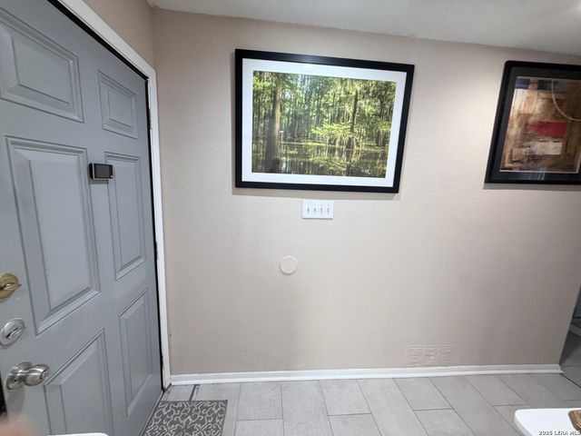 7210 Northbluff CT, San Antonio, TX 78227