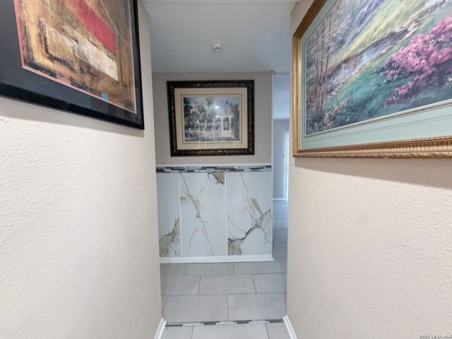 7210 Northbluff CT, San Antonio, TX 78227