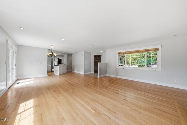 2245 NE Shepard Road, Bend, OR 97701