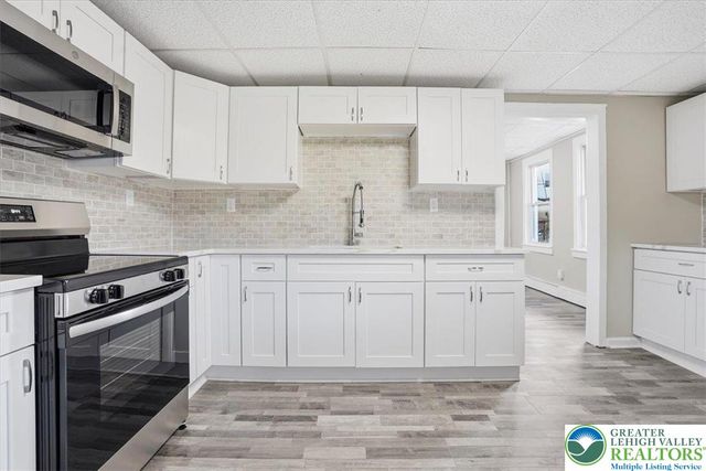 725 Wilkes Barre Street, Easton, PA 18042