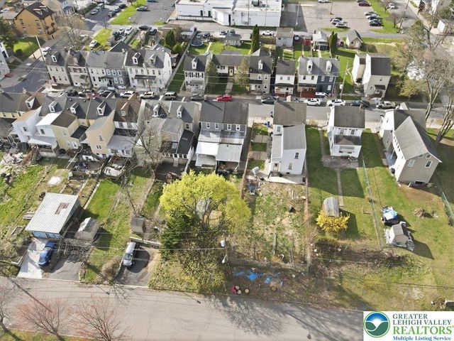 725 Wilkes Barre Street, Easton, PA 18042