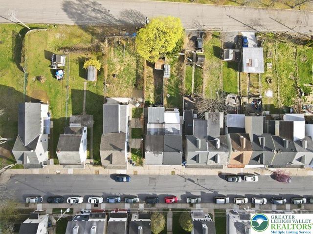 725 Wilkes Barre Street, Easton, PA 18042