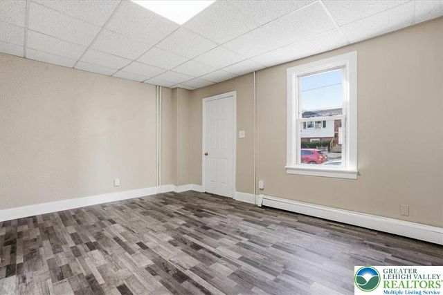 725 Wilkes Barre Street, Easton, PA 18042