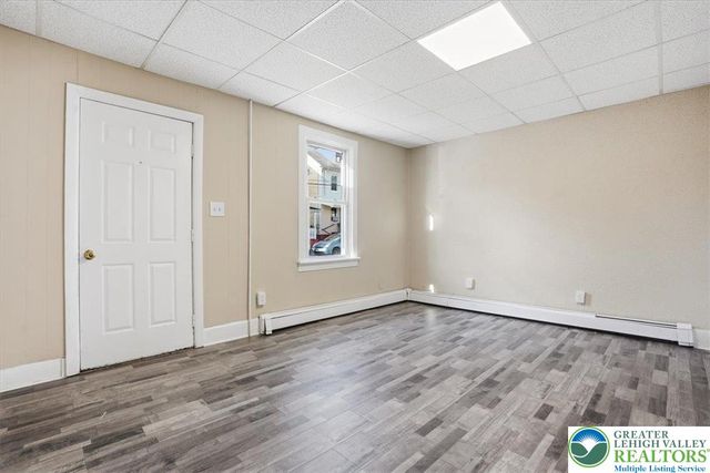 725 Wilkes Barre Street, Easton, PA 18042
