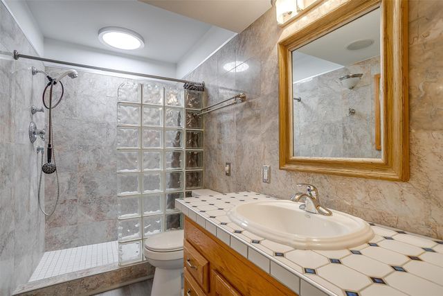 390 Driftwood Court 3B, Azle, TX 76020