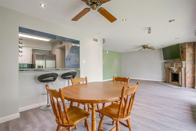 390 Driftwood Court 3B, Azle, TX 76020