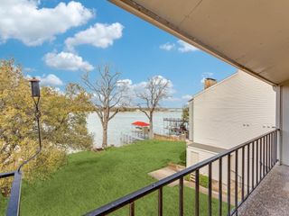 390 Driftwood Court 3B, Azle, TX 76020