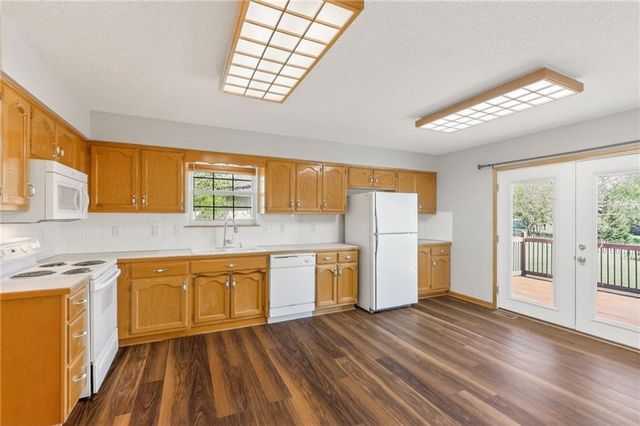1717 Longhorn Lane, Raymore, MO 64083