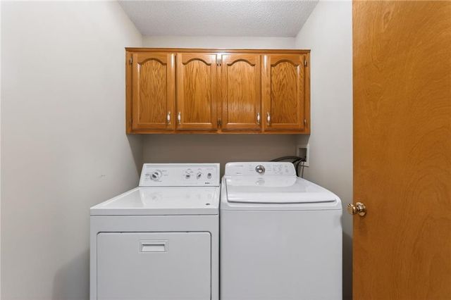 1717 Longhorn Lane, Raymore, MO 64083