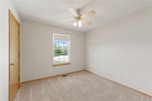 1717 Longhorn Lane, Raymore, MO 64083