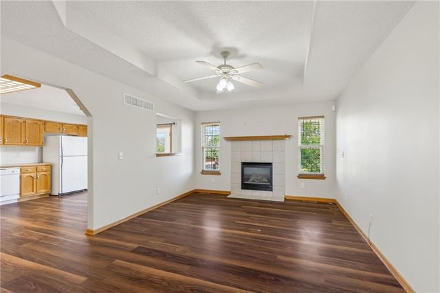 1717 Longhorn Lane, Raymore, MO 64083