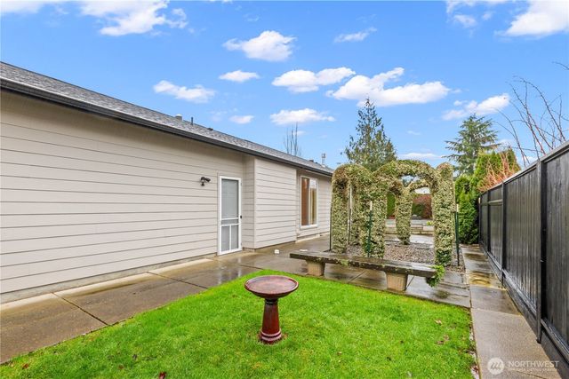 1809 Pine Circle, Lynden, WA 98264