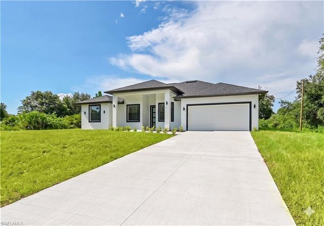 767 NINA AVE S, Lehigh Acres, FL 33974