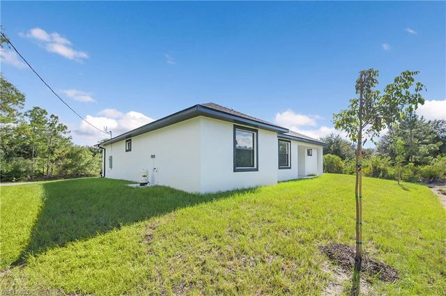 767 NINA AVE S, Lehigh Acres, FL 33974