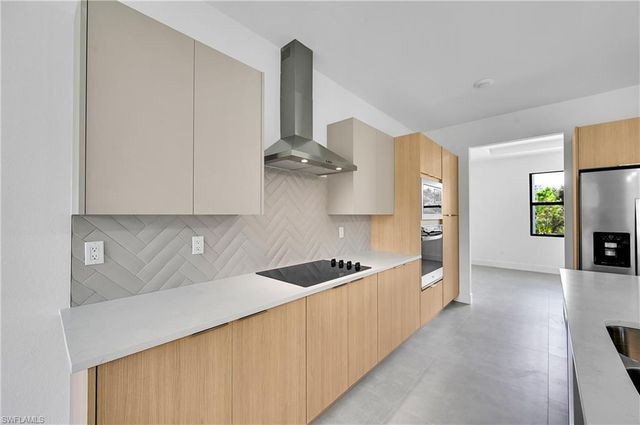 767 NINA AVE S, Lehigh Acres, FL 33974