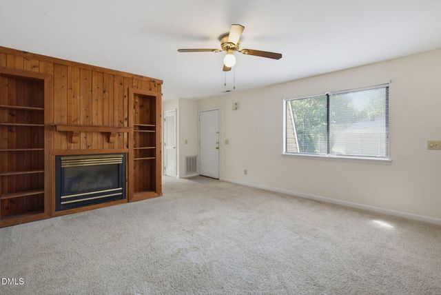 386 Summerwalk Circle 386, Chapel Hill, NC 27517