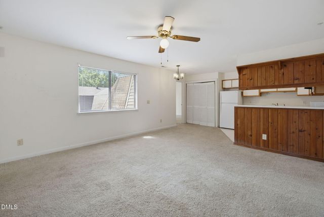 386 Summerwalk Circle 386, Chapel Hill, NC 27517