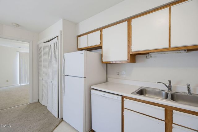 386 Summerwalk Circle 386, Chapel Hill, NC 27517