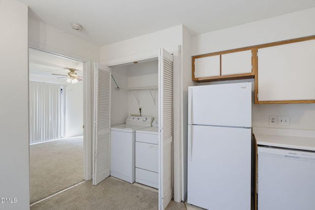 386 Summerwalk Circle 386, Chapel Hill, NC 27517