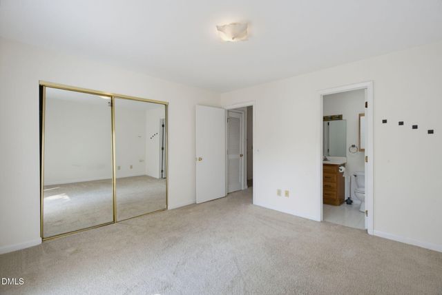 386 Summerwalk Circle 386, Chapel Hill, NC 27517