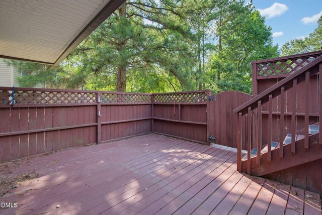 386 Summerwalk Circle 386, Chapel Hill, NC 27517