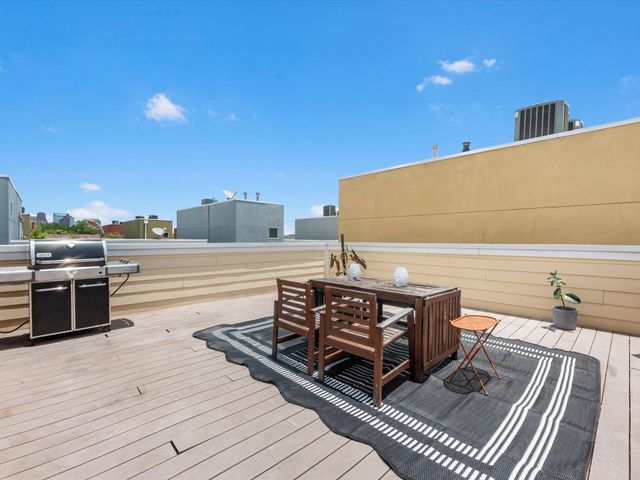 3234 La Branch Street, Houston, TX 77004