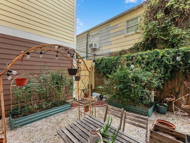 3234 La Branch Street, Houston, TX 77004