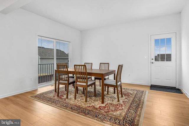 290 NEWBURY ST, Charles Town, WV 25414