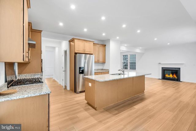 290 NEWBURY ST, Charles Town, WV 25414