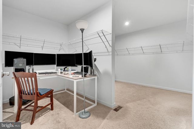 290 NEWBURY ST, Charles Town, WV 25414