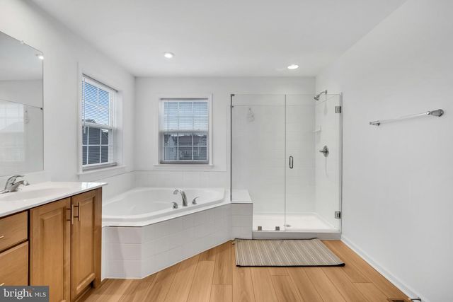 290 NEWBURY ST, Charles Town, WV 25414