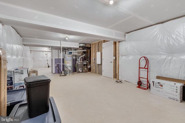 290 NEWBURY ST, Charles Town, WV 25414