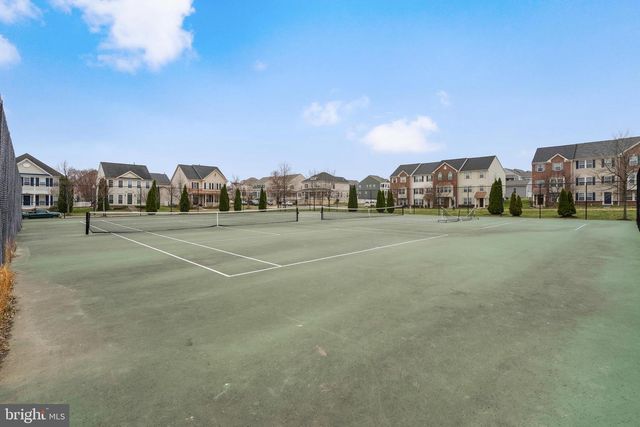 290 NEWBURY ST, Charles Town, WV 25414