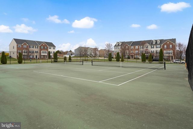 290 NEWBURY ST, Charles Town, WV 25414