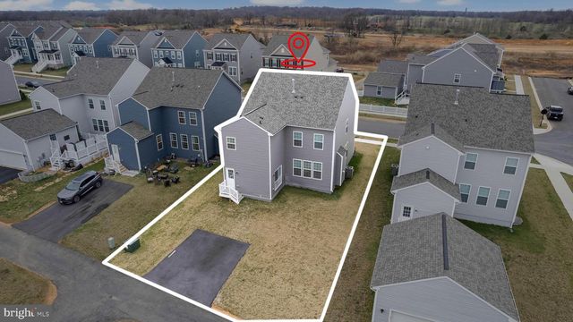 290 NEWBURY ST, Charles Town, WV 25414