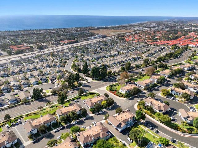 6905 Carnation Dr, Carlsbad, CA 92011
