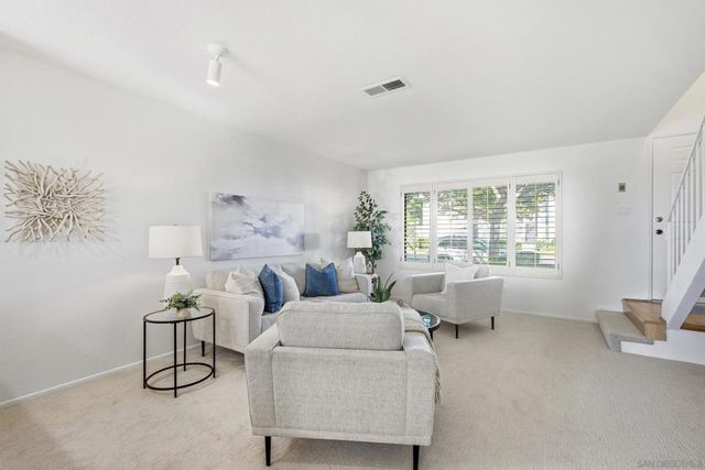 6905 Carnation Dr, Carlsbad, CA 92011