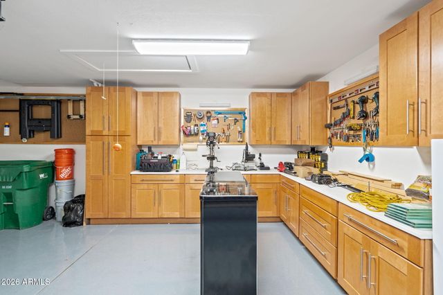 5320 N 25TH Street, Phoenix, AZ 85016