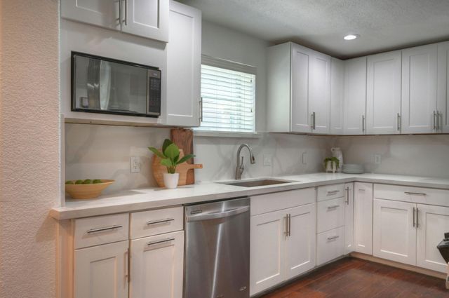508 Canadian Street, Houston, TX 77009