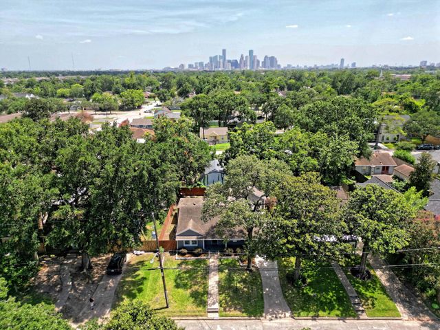 508 Canadian Street, Houston, TX 77009