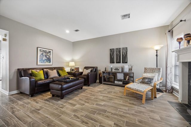 3300 Bellefontaine Street 2, Houston, TX 77025