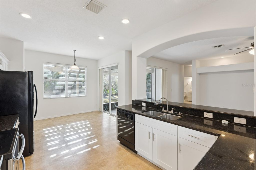 Image 12 of property listing at 5295 ADAIR OAK DRIVE, Orlando, FL 32829