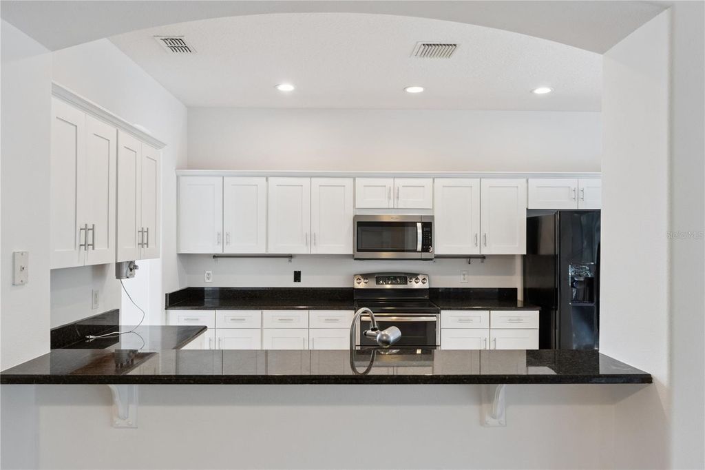 Image 15 of property listing at 5295 ADAIR OAK DRIVE, Orlando, FL 32829