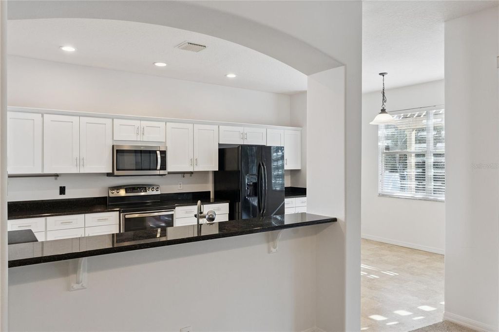 Image 17 of property listing at 5295 ADAIR OAK DRIVE, Orlando, FL 32829