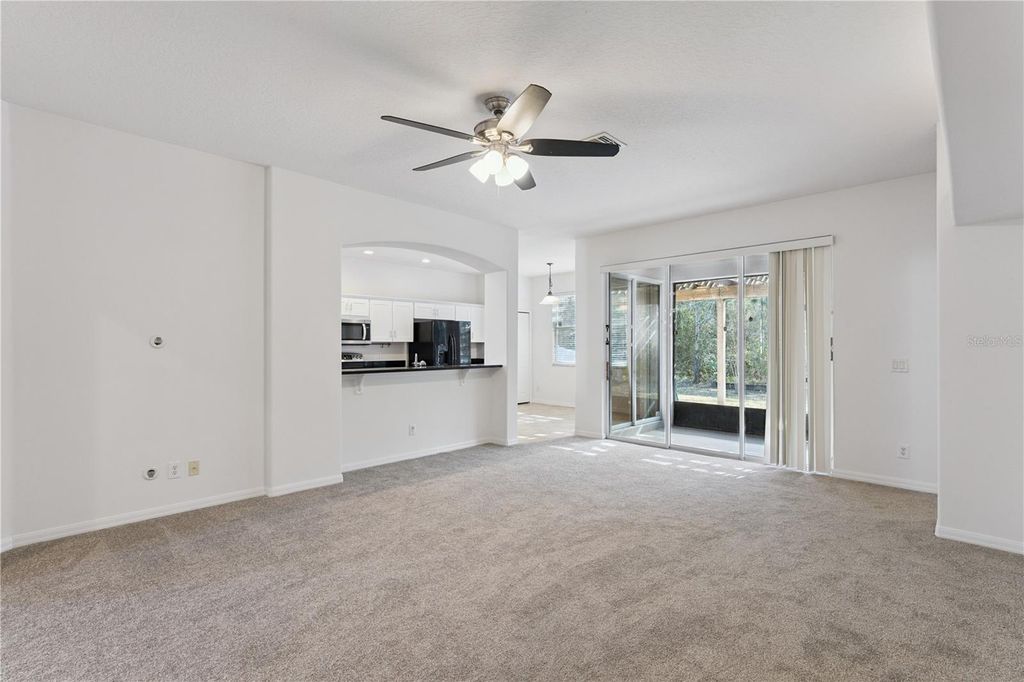 Image 7 of property listing at 5295 ADAIR OAK DRIVE, Orlando, FL 32829