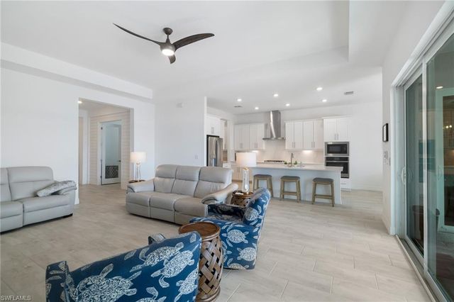 13682 Blue Bay CIR, Fort Myers, FL 33913