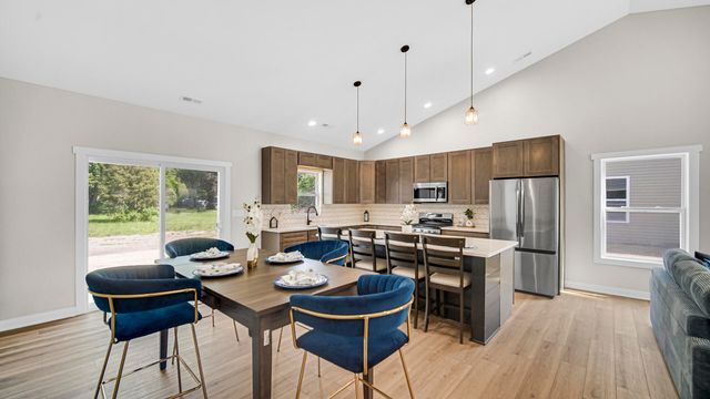 2861 Benton Street, Lake Station, IN 46405